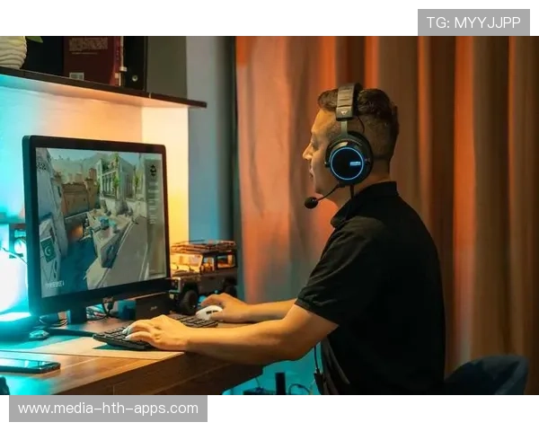 电竞主播与粉丝之间的界限应更加清晰，电竞和主播